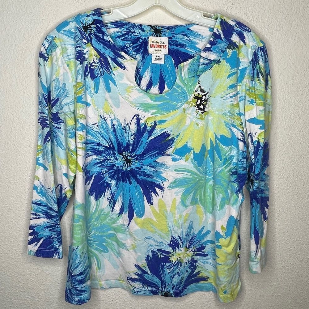 Ruby Rd. Favorites Floral Top - Picture 4 of 5